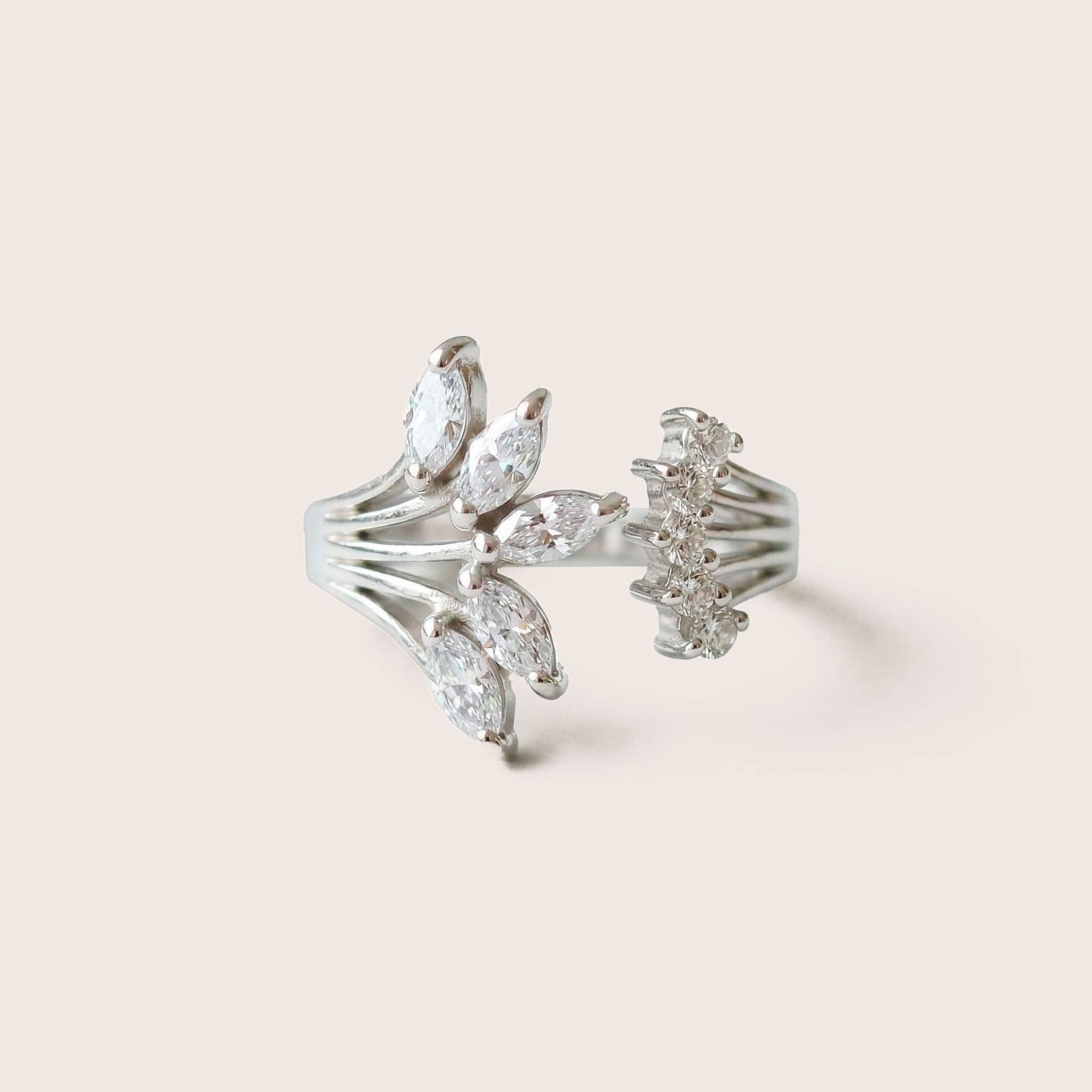 Anillo Petali
