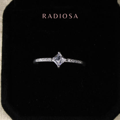 Anillo Estrella Guía Rombo Eterno en Plata 925