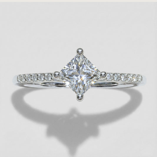 Anillo Estrella Guía Rombo Eterno en Plata 925