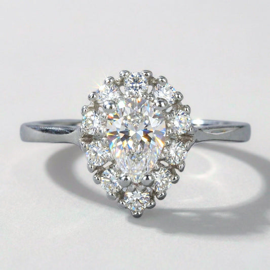 Anillo Lágrima Halo Plata 925