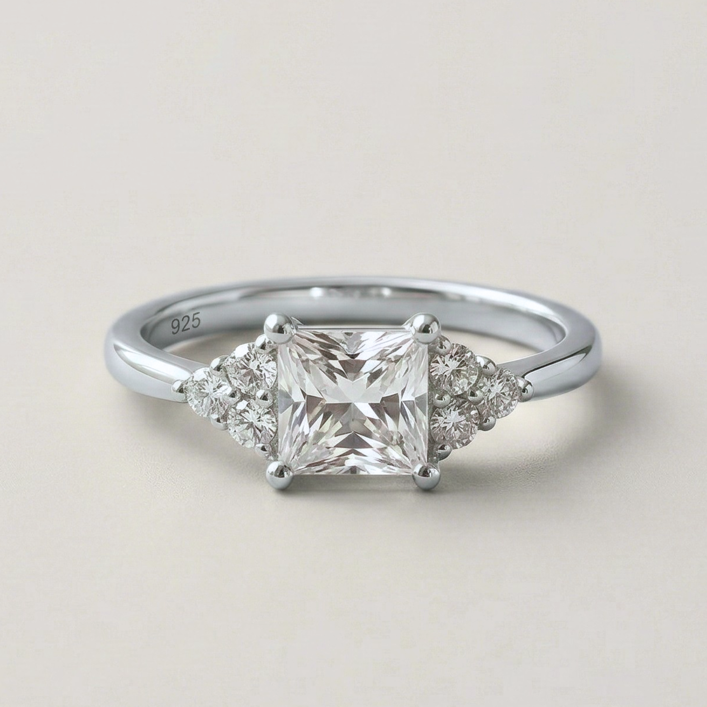 Anillo Brilliant Trilogy Plata 925