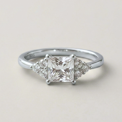 Anillo Brilliant Trilogy Plata 925