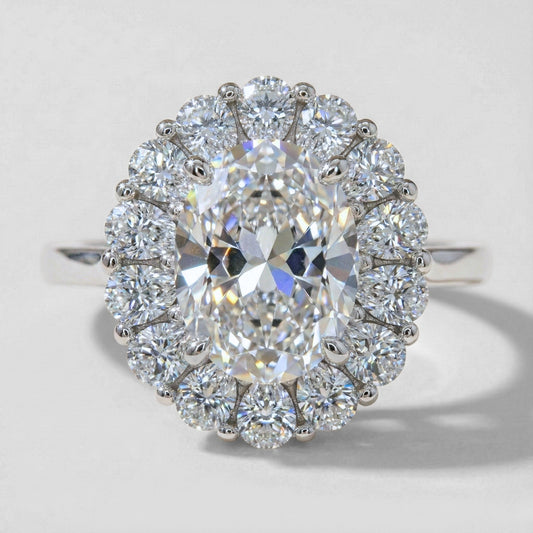 Anillo Halo Eterno Oval Radiante en Plata 925