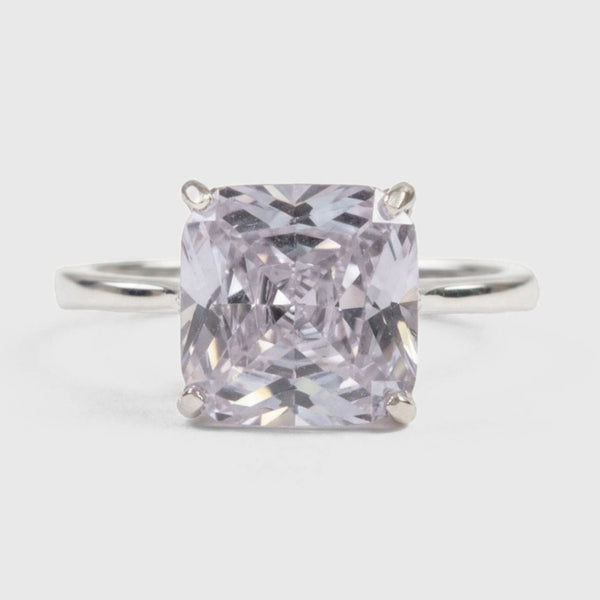Anillo Cubic