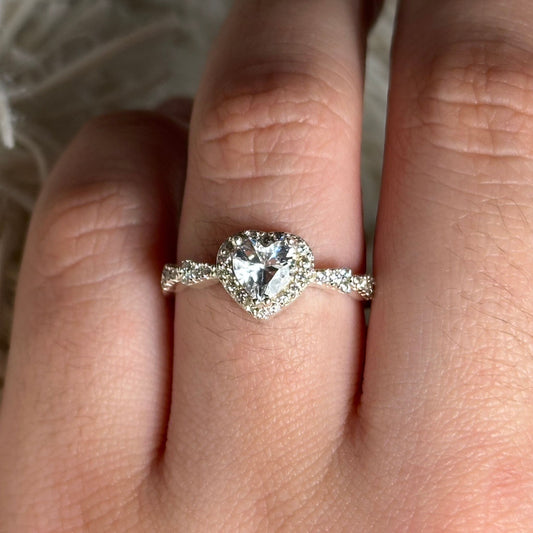 Anillo Corazón Halo en Plata 925