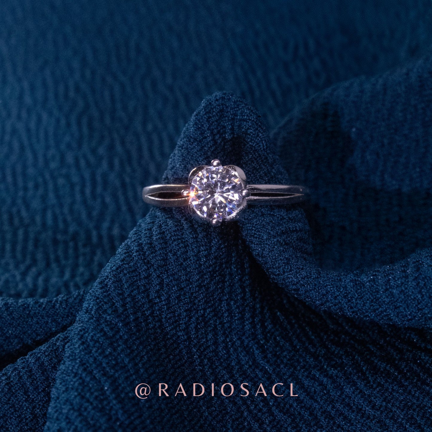 Anillo Solitario Brillante en Plata 925