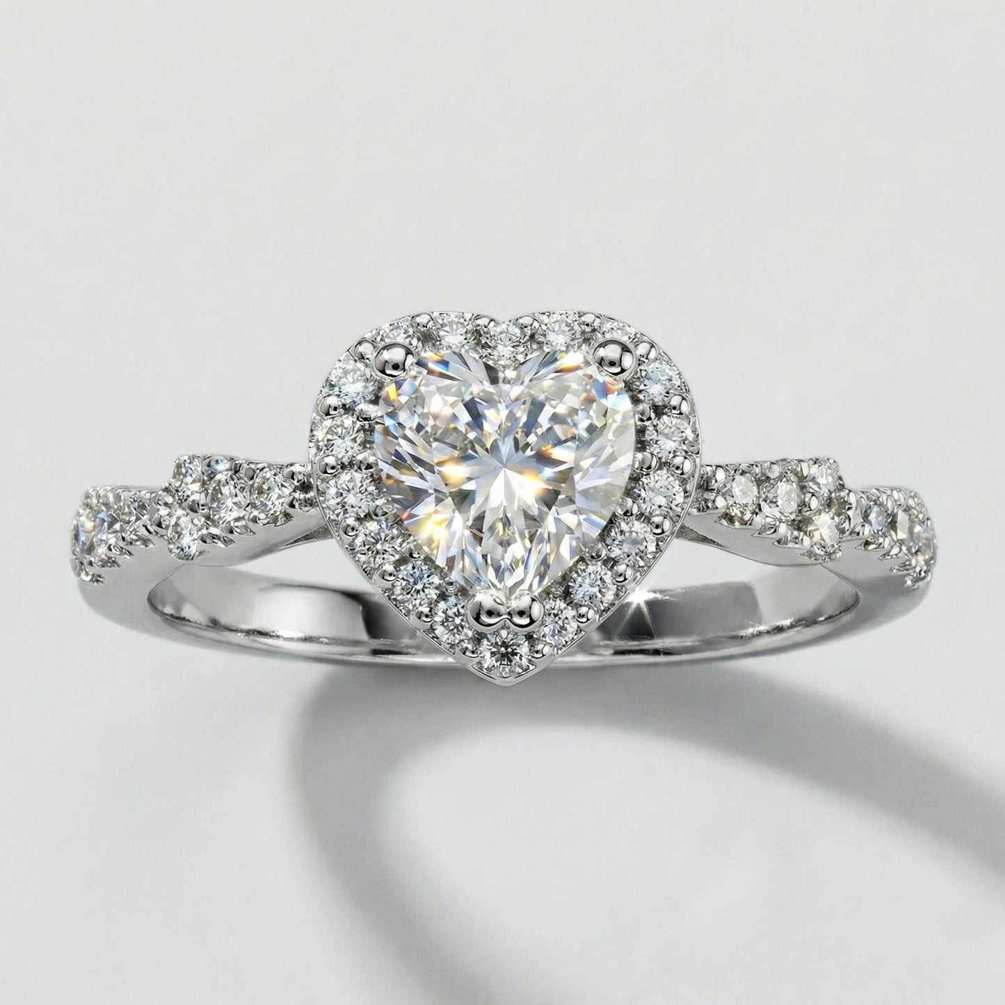 Anillo Corazón Halo en Plata 925