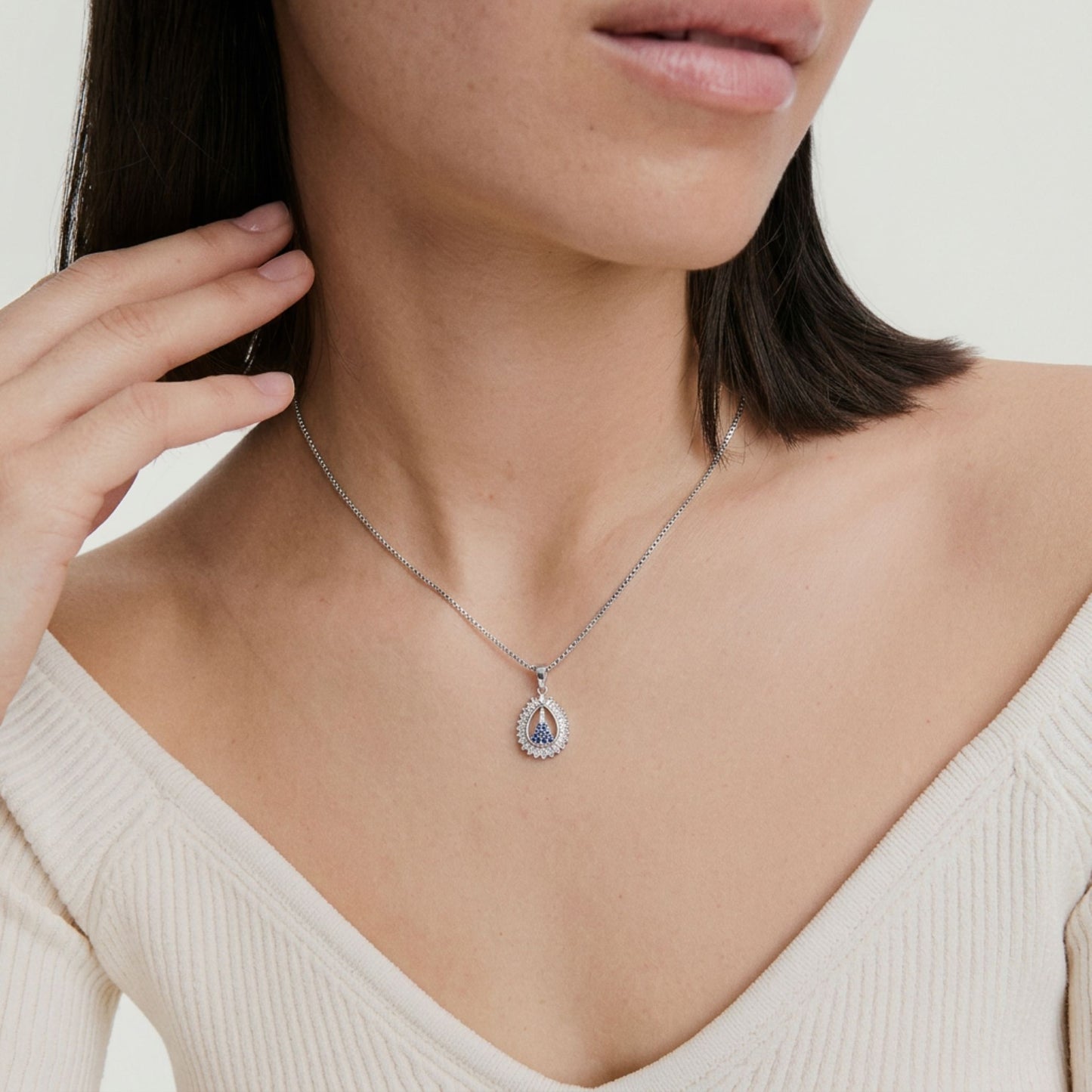 Collar Fede