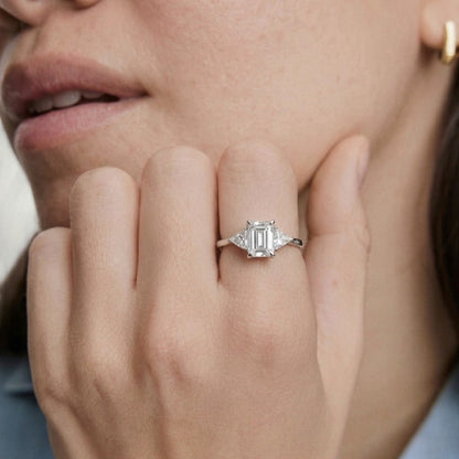 Anillo Brilliant Trilogy