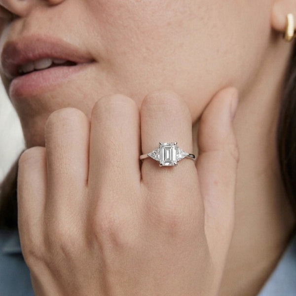 Anillo Brilliant Trilogy